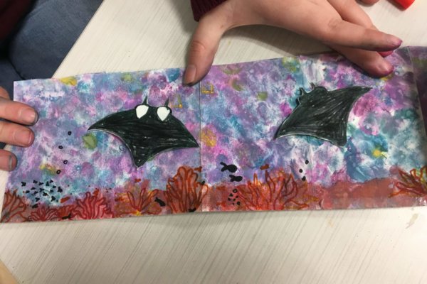 Students at a Youth-In-Custody facility participated in a two-week workshop where they learned, discussed, and expressed ideas about biodiversity loss. This is a watercolor animal inside its habitat.